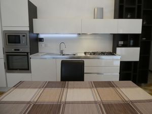 23384504-Ferienwohnung-4-Imperia-300x225-2