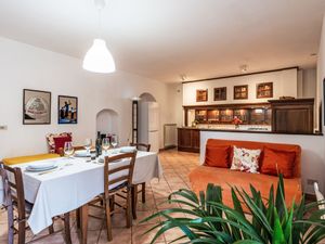 Ferienwohnung für 5 Personen (90 m²) in Imperia