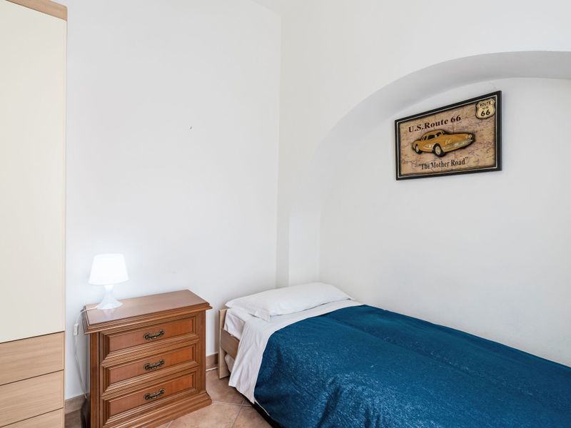 23867049-Ferienwohnung-5-Imperia-800x600-2