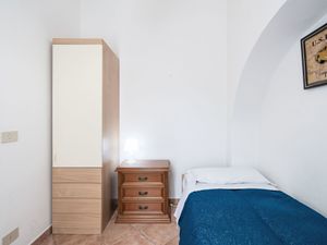 23867049-Ferienwohnung-5-Imperia-300x225-2