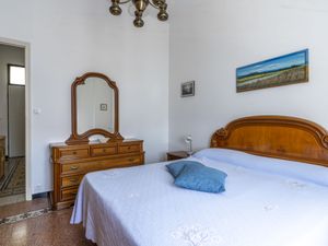 23852082-Ferienwohnung-5-Imperia-300x225-1