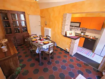 Ferienwohnung für 6 Personen (100 m²) in Imperia 1/10