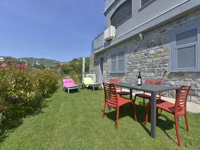 Ferienwohnung für 6 Personen (60 m²) in Imperia 1/10