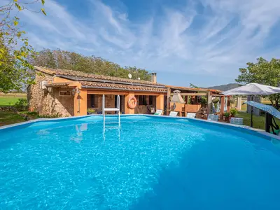 PoolOfHouse
