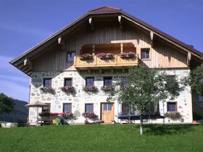Ferienwohnung für 6 Personen (65 m²) in Innerschwand 1/10