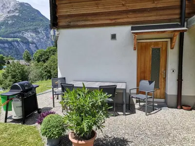 Privater Sitzplatz mit Gasgrill