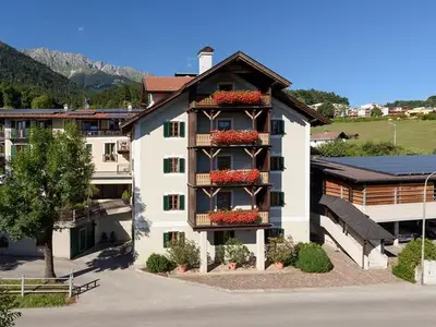 Ferienwohnung für 4 Personen (60 m²) in Stadt Innsbruck 1/10