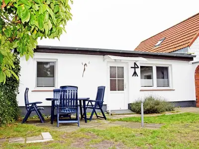 Ferienwohnung für 4 Personen (40 m²) in Hiddensee 1/10