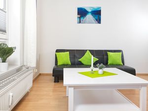 24045000-Ferienwohnung-4-Insel Poel-300x225-1