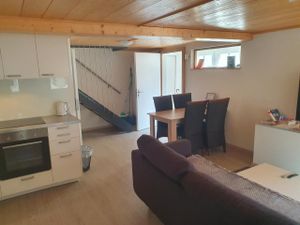 23918920-Ferienwohnung-5-Interlaken-300x225-5