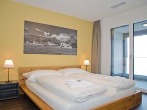 23909194-Ferienwohnung-2-Interlaken-300x225-1