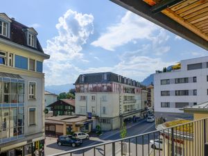 23869506-Ferienwohnung-4-Interlaken-300x225-1