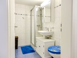 23869506-Ferienwohnung-4-Interlaken-300x225-4