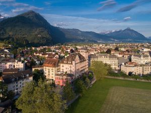 23842457-Ferienwohnung-2-Interlaken-300x225-3