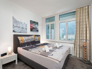 23842986-Ferienwohnung-2-Interlaken-300x225-2