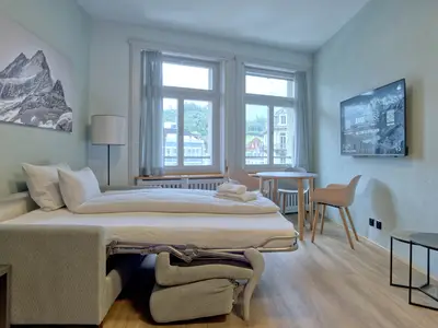 Wohnzimmer / Sofa Bett / Essbereich / Küche