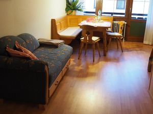 23325362-Ferienwohnung-4-Inzell-300x225-3