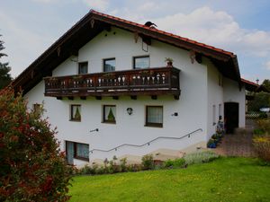 72940-Ferienwohnung-6-Inzell-300x225-1