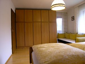 1672495-Ferienwohnung-4-Inzell-300x225-4