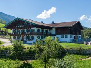 23017667-Ferienwohnung-4-Inzell-300x225-1