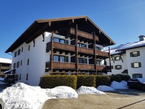 23352828-Ferienwohnung-3-Inzell-300x225-0