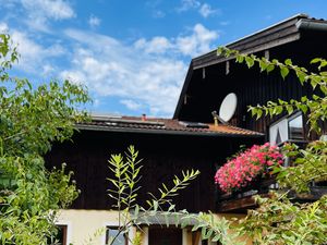 23875064-Ferienwohnung-6-Inzell-300x225-2