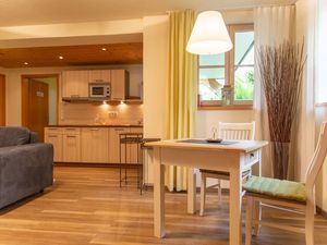 73017-Ferienwohnung-2-Inzell-300x225-5