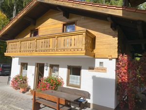 72834-Ferienwohnung-2-Inzell-300x225-1