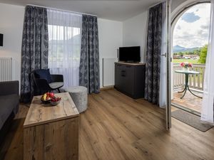 23683272-Ferienwohnung-3-Inzell-300x225-3