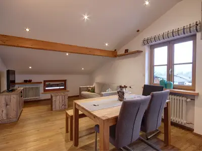 Wohn- und Essbereich