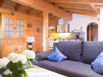 Wohnbereich mit Kochnische