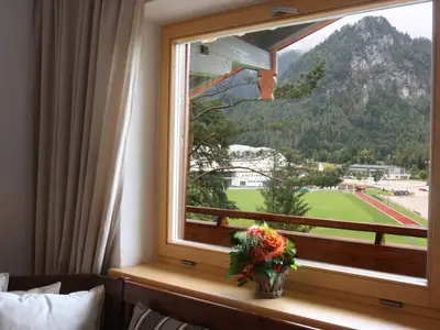 Aussicht auf die Max Aicher Arena