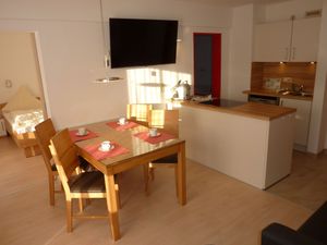 18716039-Ferienwohnung-4-Inzell-300x225-5