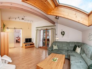 22208819-Ferienwohnung-4-Inzell-300x225-4