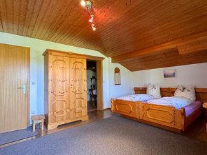 23998040-Ferienwohnung-2-Inzell-300x225-4