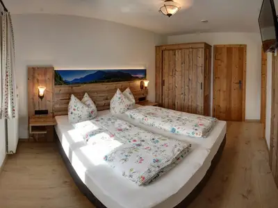 TrollblumeSchlafzimmer1