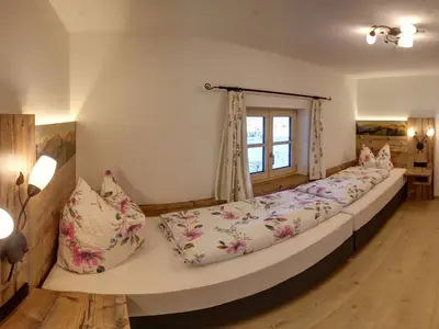 GamsblumeSchlafzimmer2