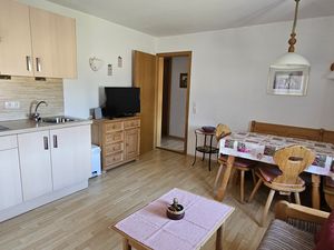 24008300-Ferienwohnung-3-Inzell-300x225-1