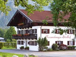 107765-Ferienwohnung-4-Inzell-300x225-1