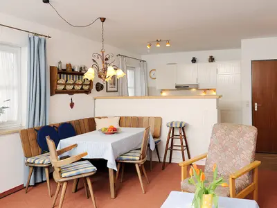 Kochnische mit Essbereich