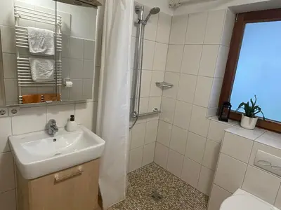 Bad/Dusche