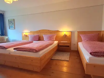 Schlafzimmer mit drittem Bett