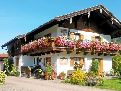 Ferienwohnung für 2 Personen (38 m²) in Inzell 1/10