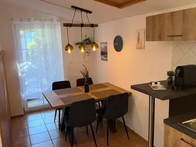 Esszimmer für 4 Personen