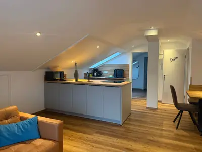 Wohnzimmer-Küche Enzian