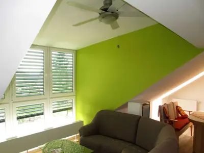 Wohnzimmer Wohnlandschaft mit Deckenventilator