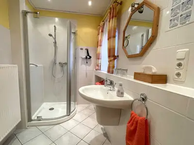 Fewo Hühnernest: Bad