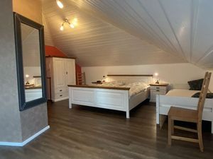 23948819-Ferienwohnung-6-Irmenach-300x225-2