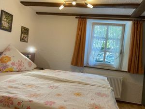 23948820-Ferienwohnung-4-Irmenach-300x225-4