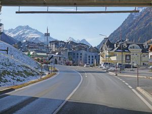 23868366-Ferienwohnung-4-Ischgl-300x225-3